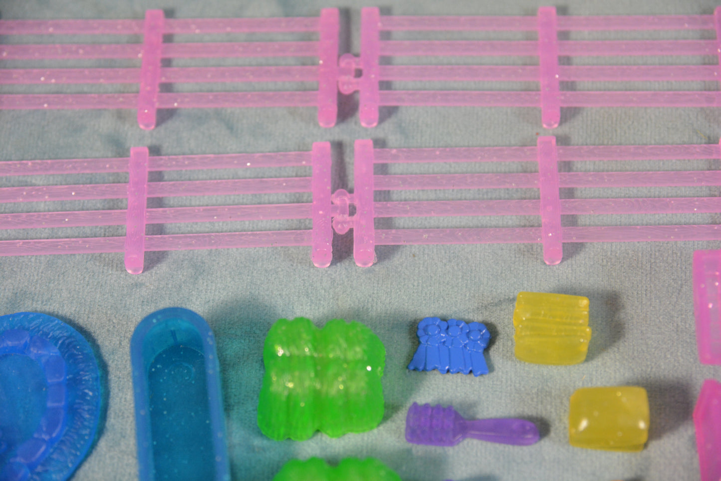 Glitter Mini Whinnie Accessories