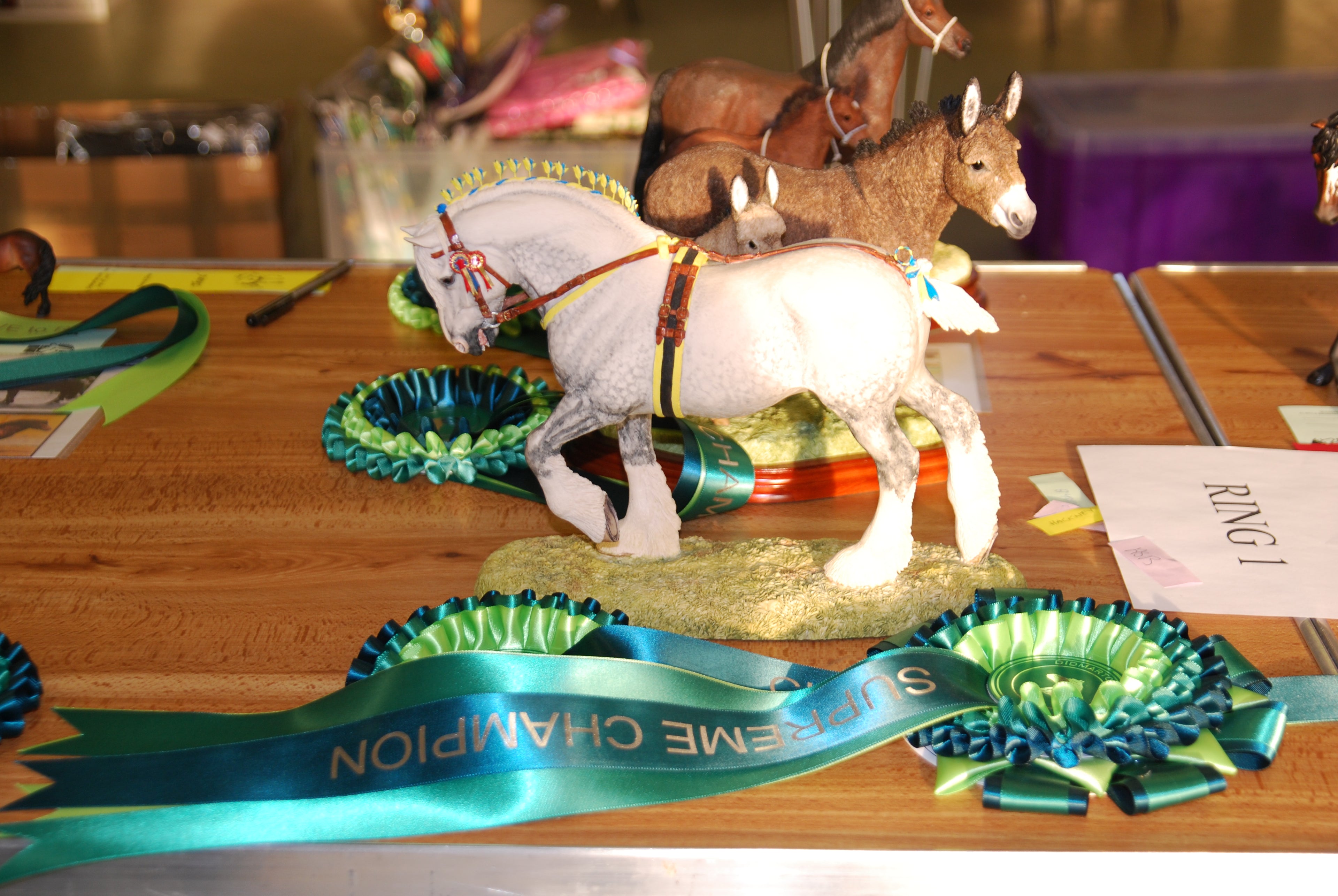 Border Fine Arts Shire - Supreme Champion Didmarton Resin and China Live 2015