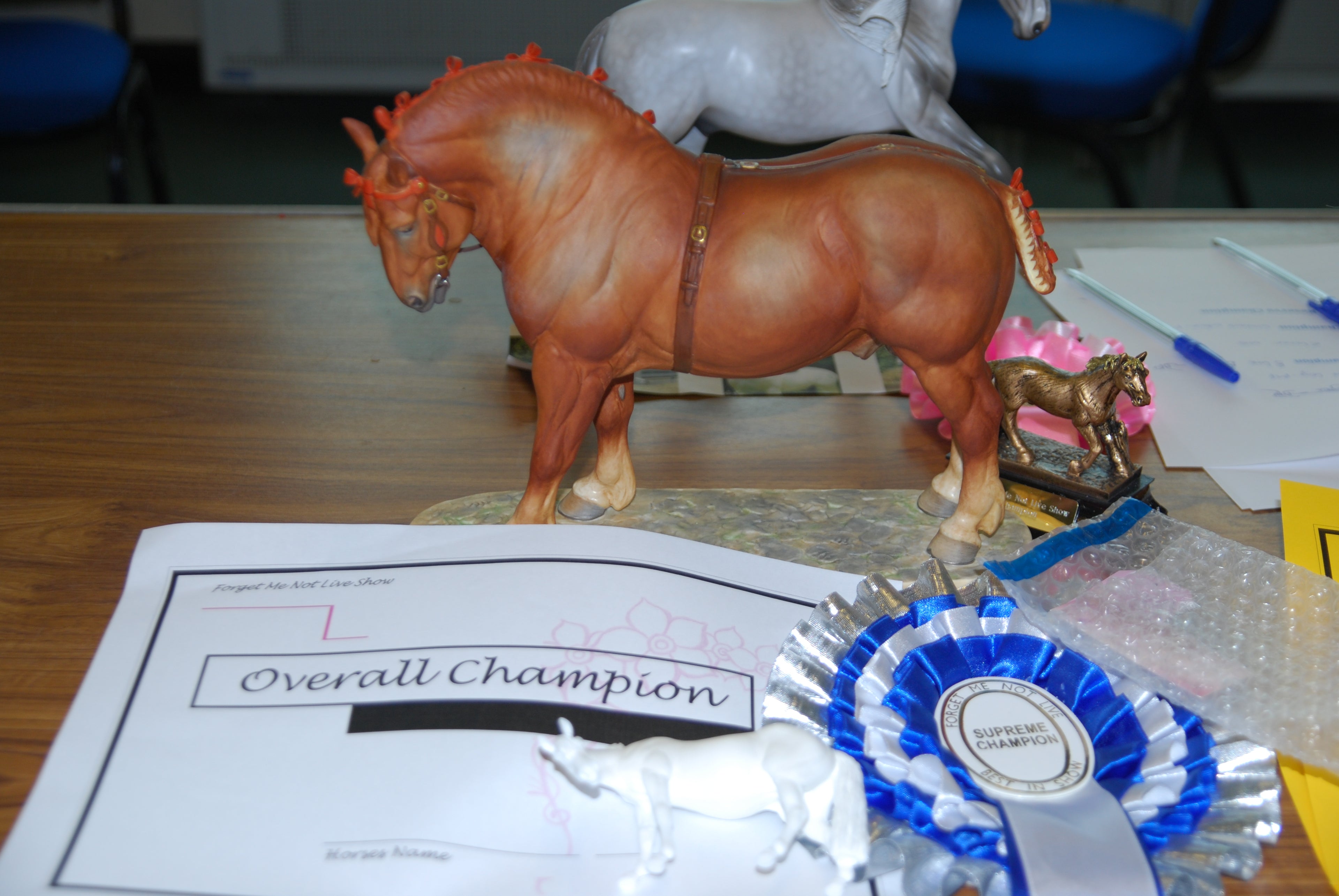 Royal Worcester Suffolk Punch - Supreme Champion Forget Me Not Live 2012